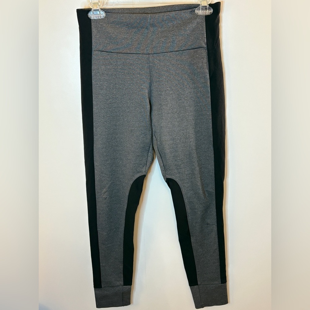 Athleta Leggings in Gray and Black